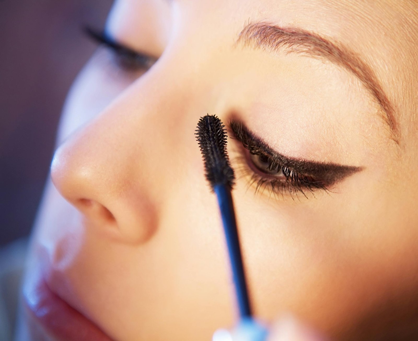 Every Eyeliner Technique Explained (And When to Use Each)